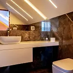 Aroma Gold Pensionat 3*